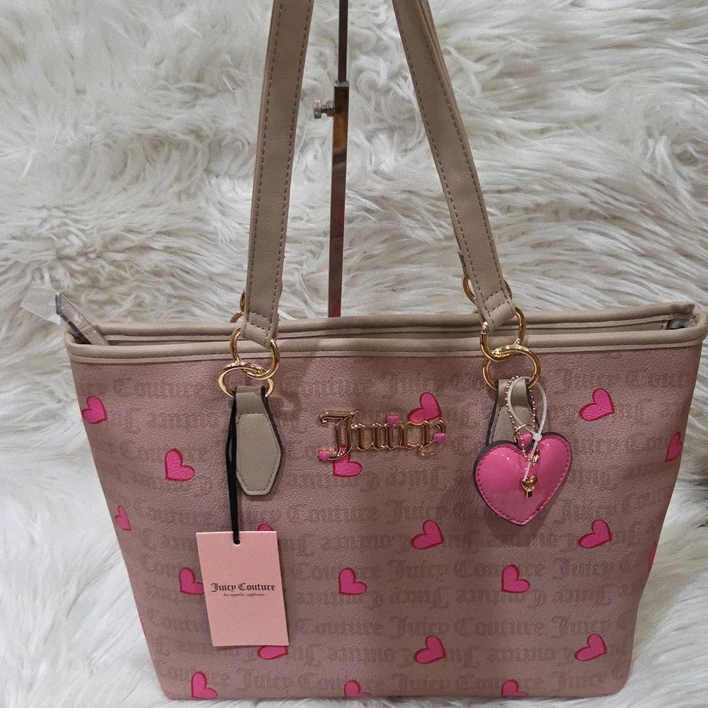 💕 ▪️Juicy Couture▪️ Cafe With Cafe Trim I heart  Medium Tote Heart Logo